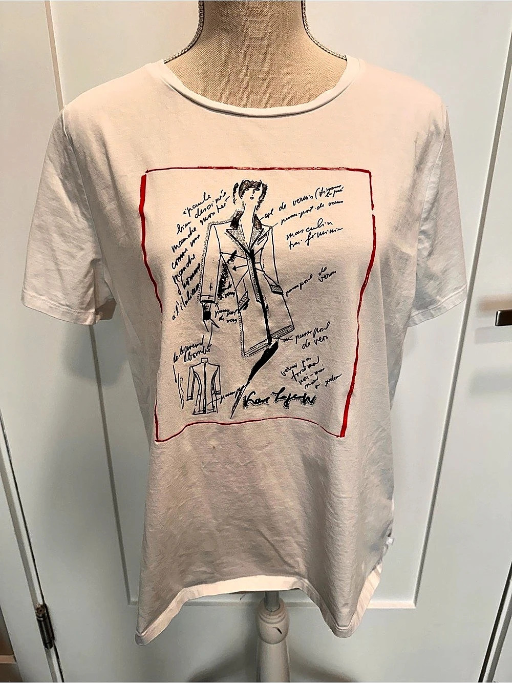 Karl Lagerfeld Paris graphic tee Graphic Tee White Size Large Like New